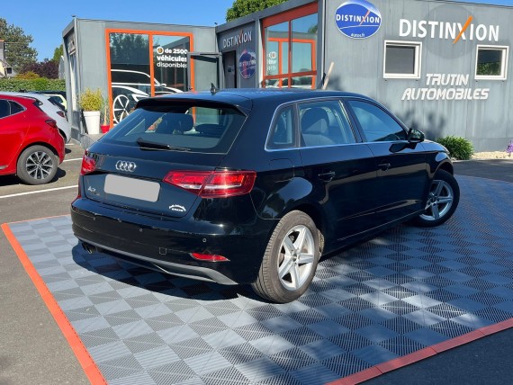 AUDI A3 SPORTBACK Audi A3-002.jpg